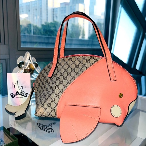 Gucci: Whale Animal Novelty Zoo Tote Bag - Picture 2 of 16
